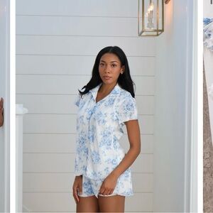 Elegant Blue Floral Women's Pajama Set